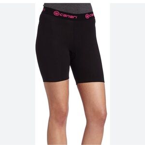 New with Tags Canari riding shorts with gel padding